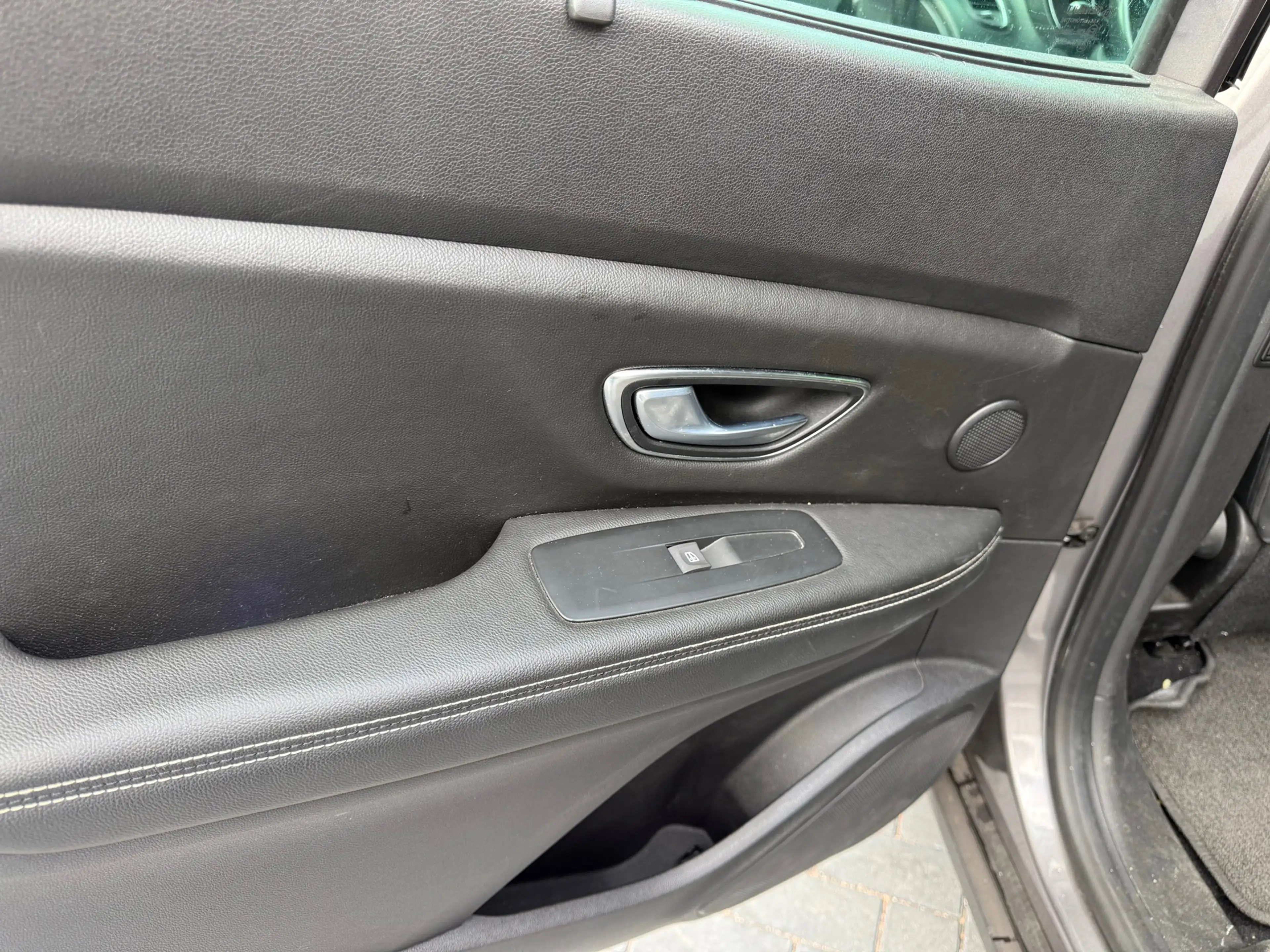 Renault Grand Scenic 1.2 TCe Bose / Bluetooth / Camera / Parkeersensore — photo 10