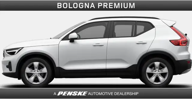 Volvo XC40 view 3