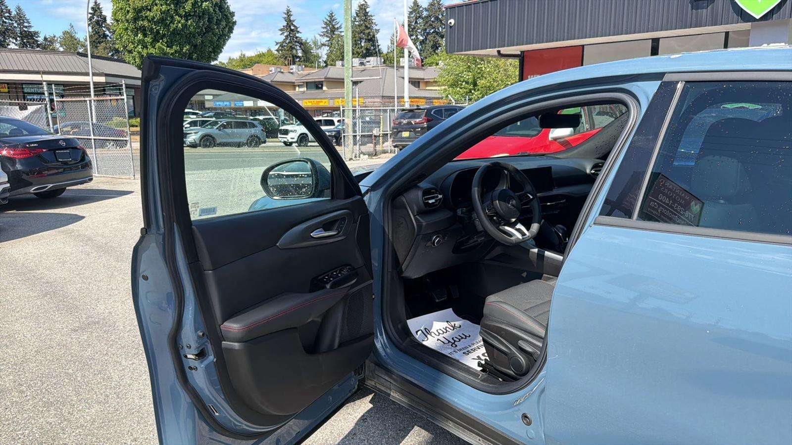 2023 Dodge Hornet — view 6