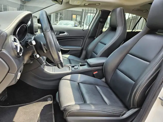 Mercedes-Benz Gla view 7