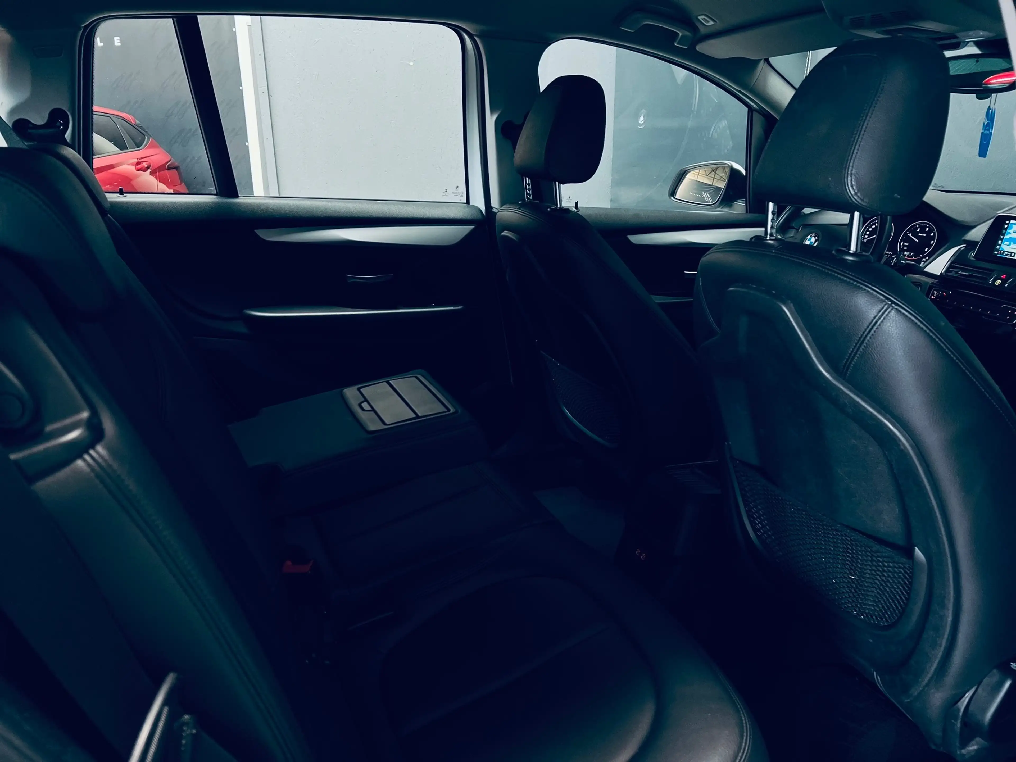 BMW 216 d Gran Tourer **AUTOMATIQUE**7 PLACES**CARNET COMPLET** — photo 9