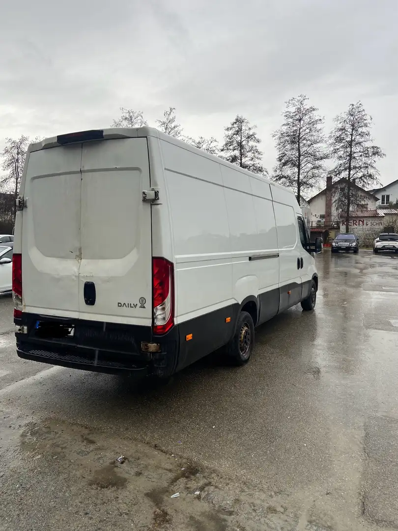 Iveco Daily 35 S 15 Weiß - 2