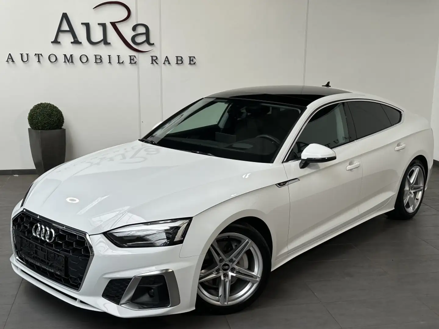 Audi A5 SpB 40 TDI Qu S-Line NAV+LED+PANO+AHK+HUD+ACC Weiß - 1