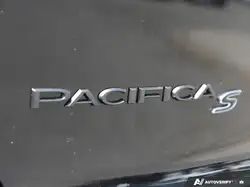 Chrysler Pacifica 2027 — фото 9