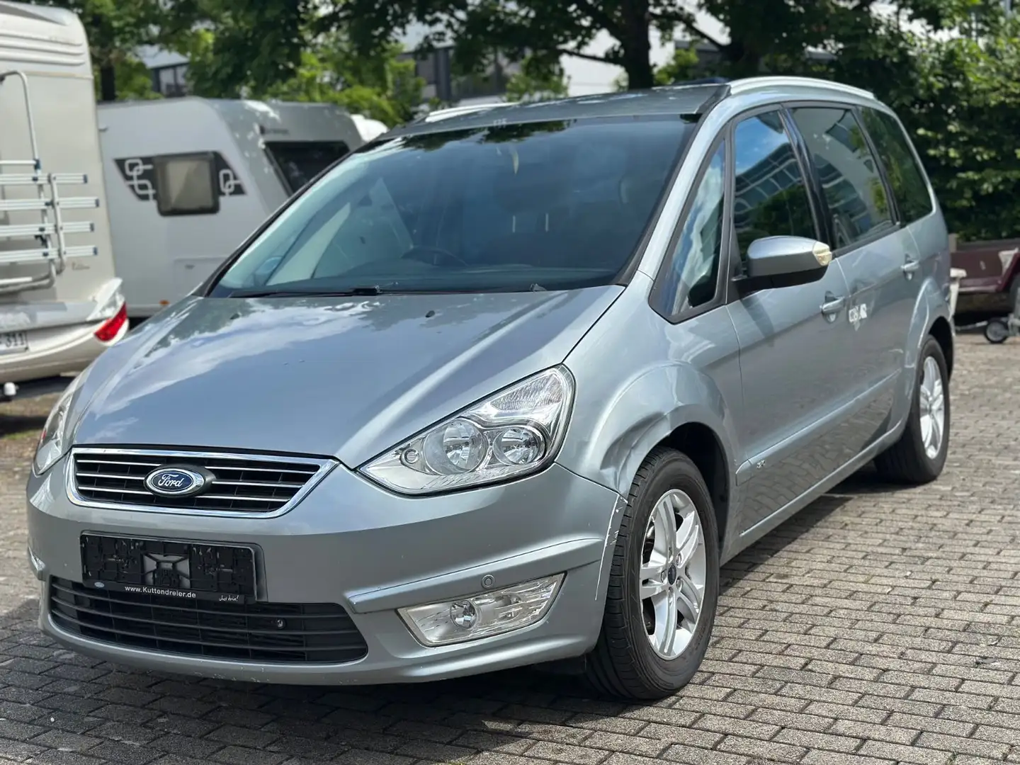 Ford Galaxy Rechtslenker Trend 2.0 TDCi DPF 7.Sitzer Argent - 1