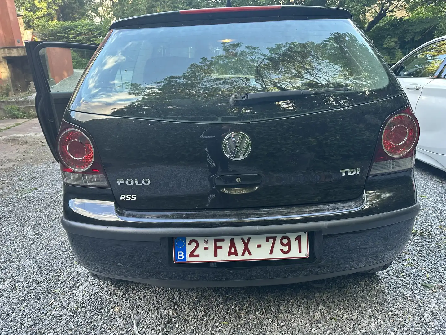 Volkswagen Polo 1.4 TDi Base - 1