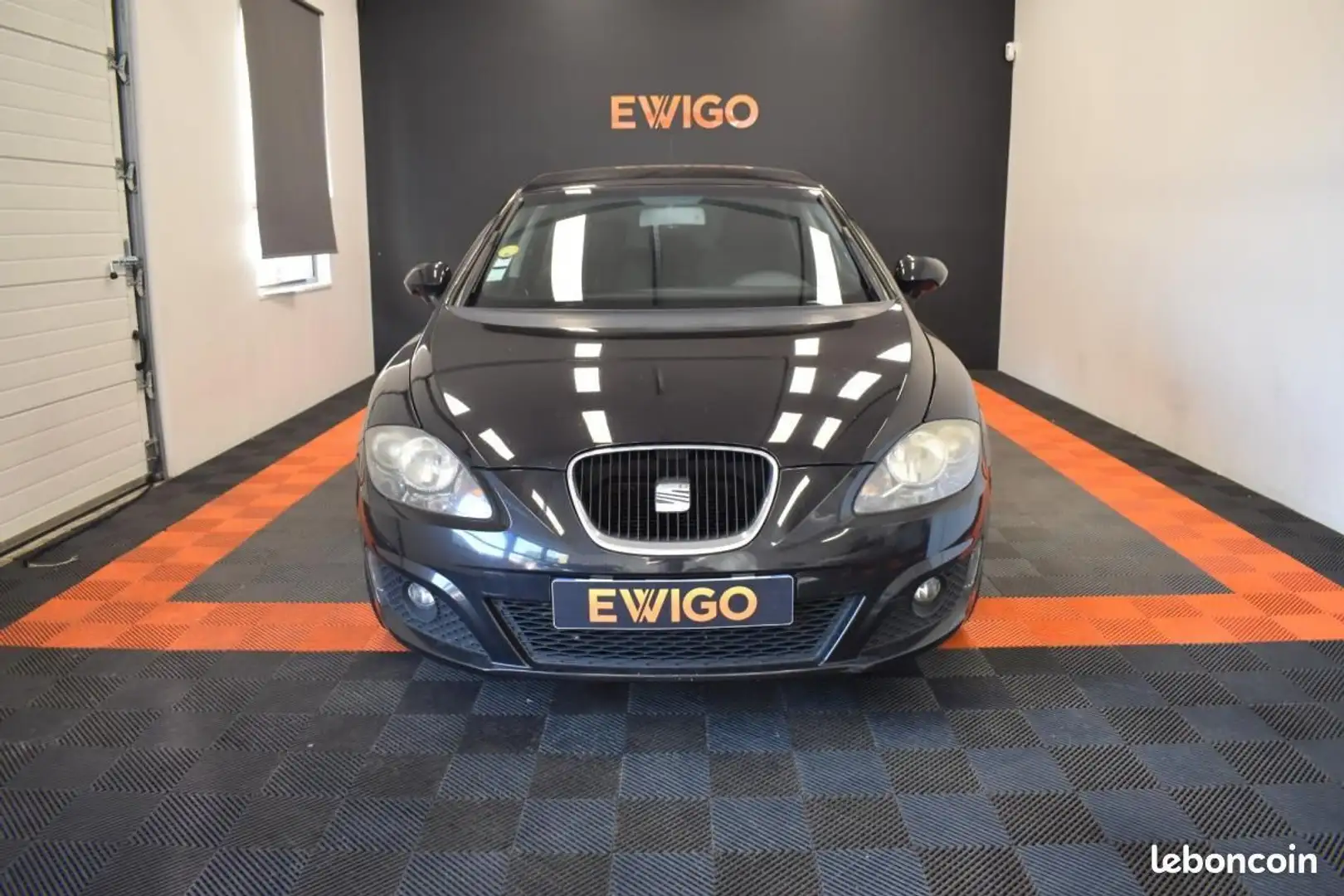SEAT Leon 1.4 TSI 125ch SUIVI GARANTIE 6 A 60 MOIS Siyah - 2