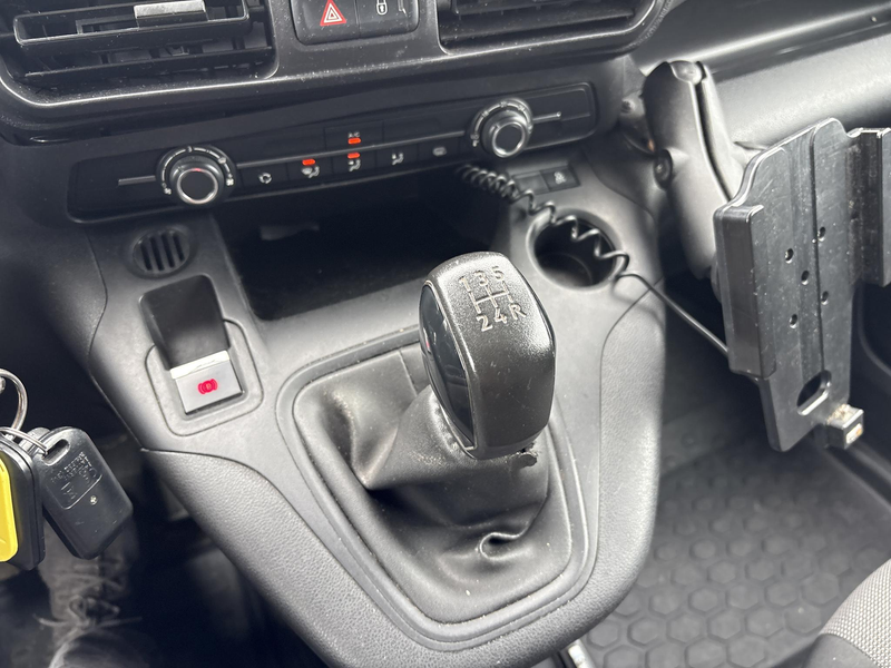 Peugeot Partner 1.6 BlueHDI Premium | € 4.350,- NETTO! | Euro 6 | — photo 12