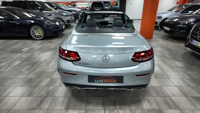 Mercedes-Benz C-Class view 5