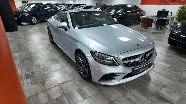 Mercedes-Benz C-Class view 8