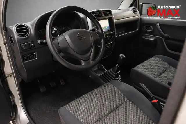 Suzuki Jimny view 11