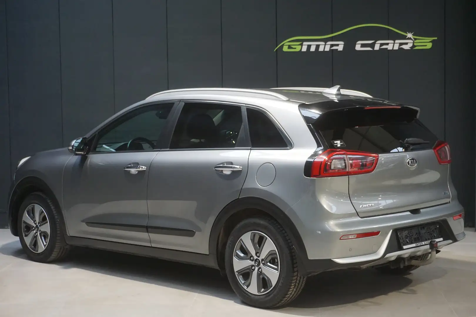 Kia Niro 1.6 GDi Ecohybrid -Benzine Automaat-Cam-Garantie Grijs - 2