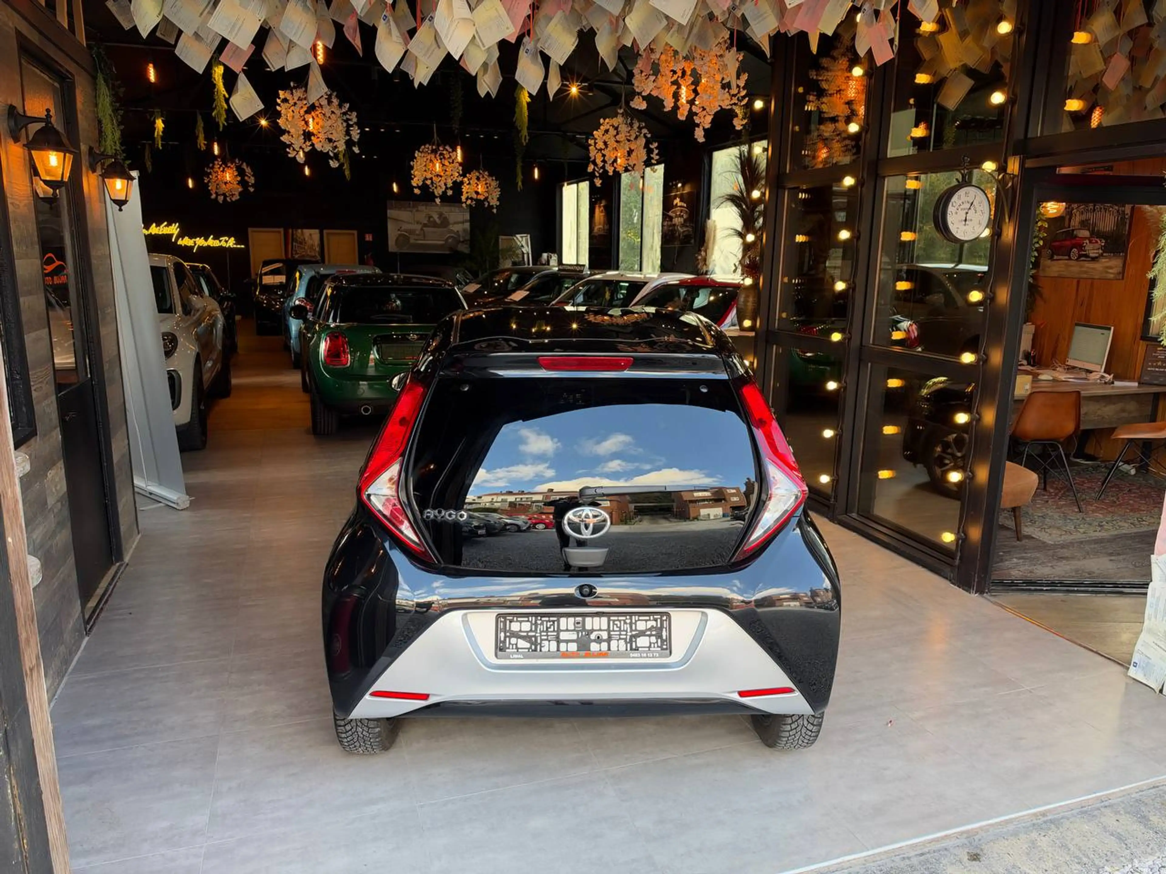 Toyota Aygo Aygo 1.0i VVT-i **LEZ 2035 + CAMERA + CARPLAY** — photo 5