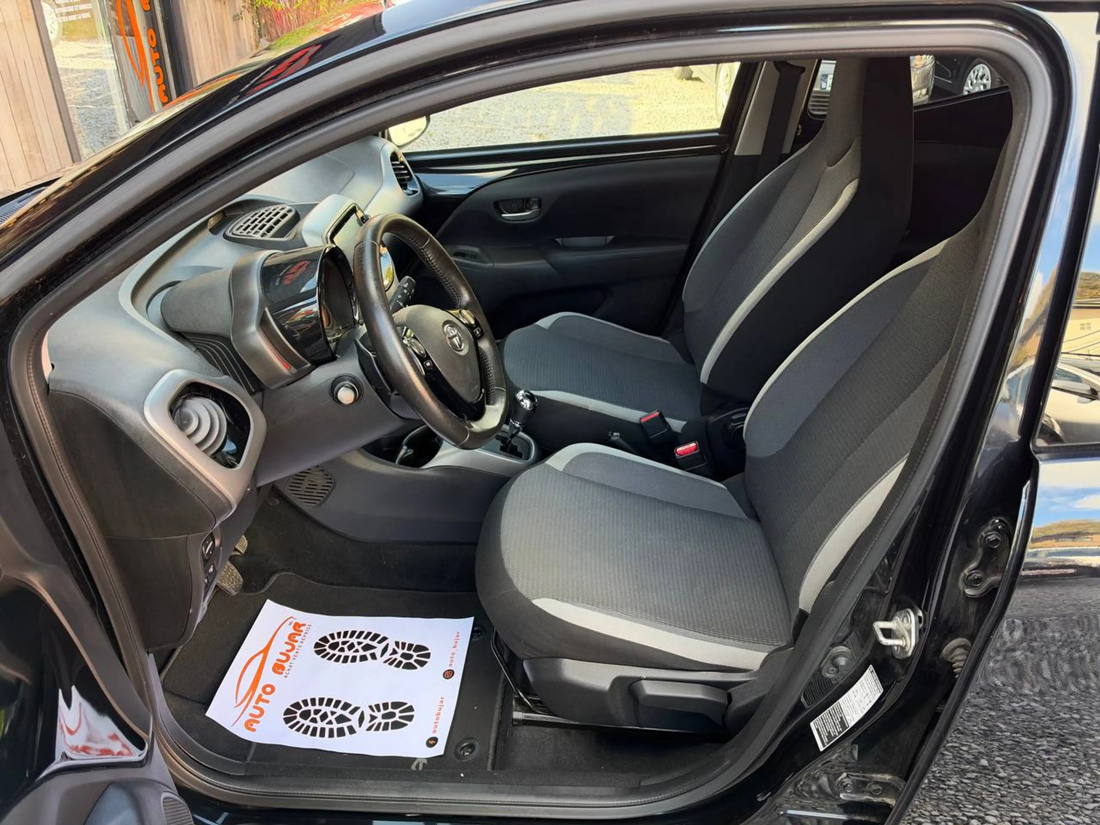 Toyota Aygo Aygo 1.0i VVT-i **LEZ 2035 + CAMERA + CARPLAY** — photo 15