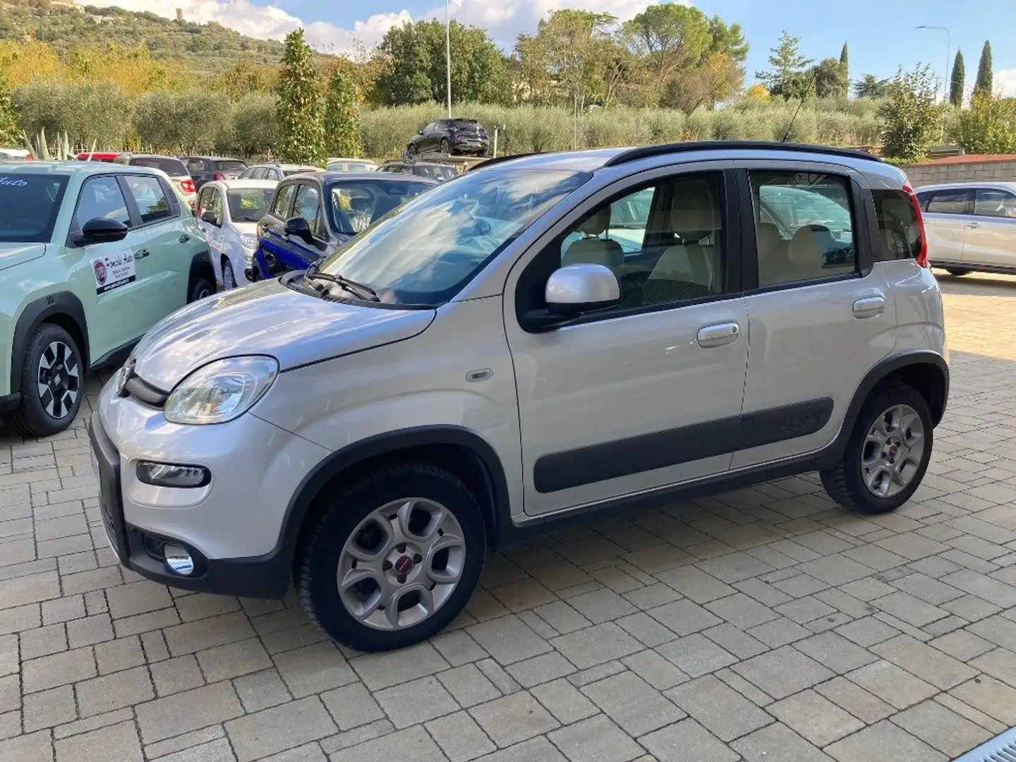 Fiat Panda 1.3 MJT 95 CV S&S Trekking Grigio - 1