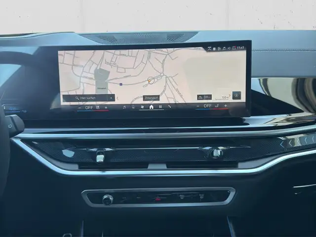 BMW X5 view 13