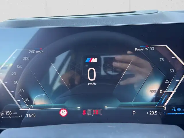 BMW X5 view 10