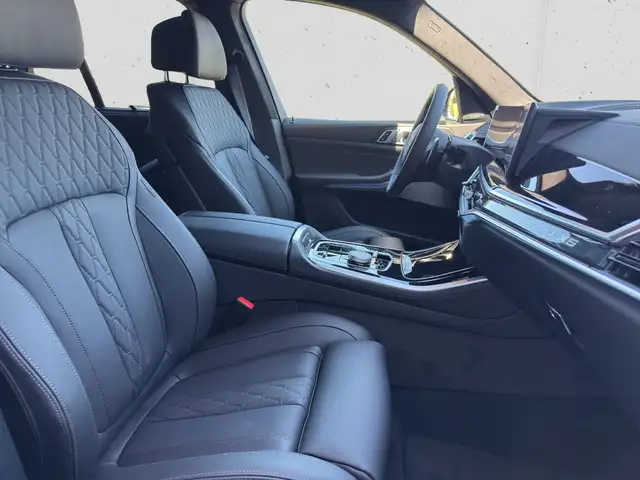 BMW X5 view 15