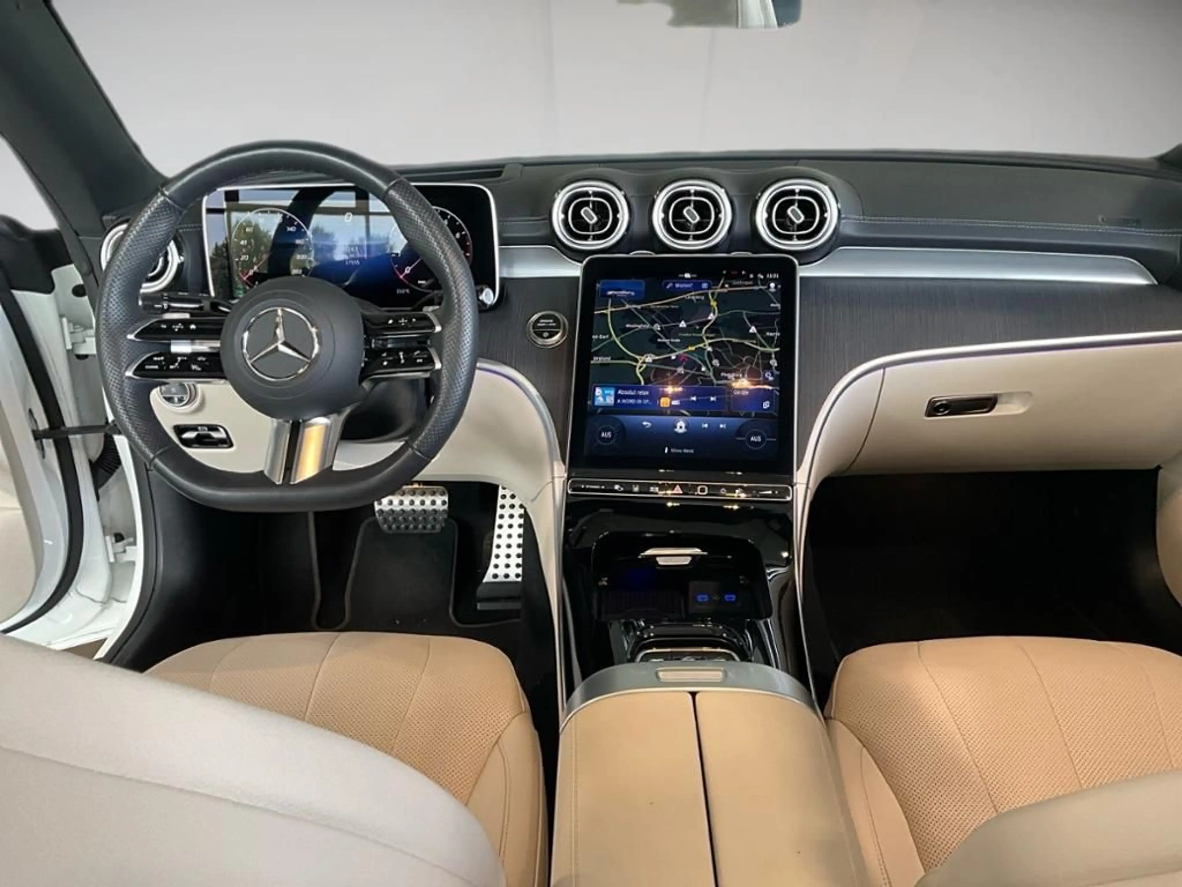 Mercedes-Benz CLE 200 4MATIC AMG Cabriolet Junge Sterne Garant — photo 14