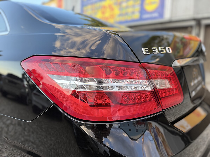 Mercedes-Benz E 350 CDI BlueEFFICIE — photo 10