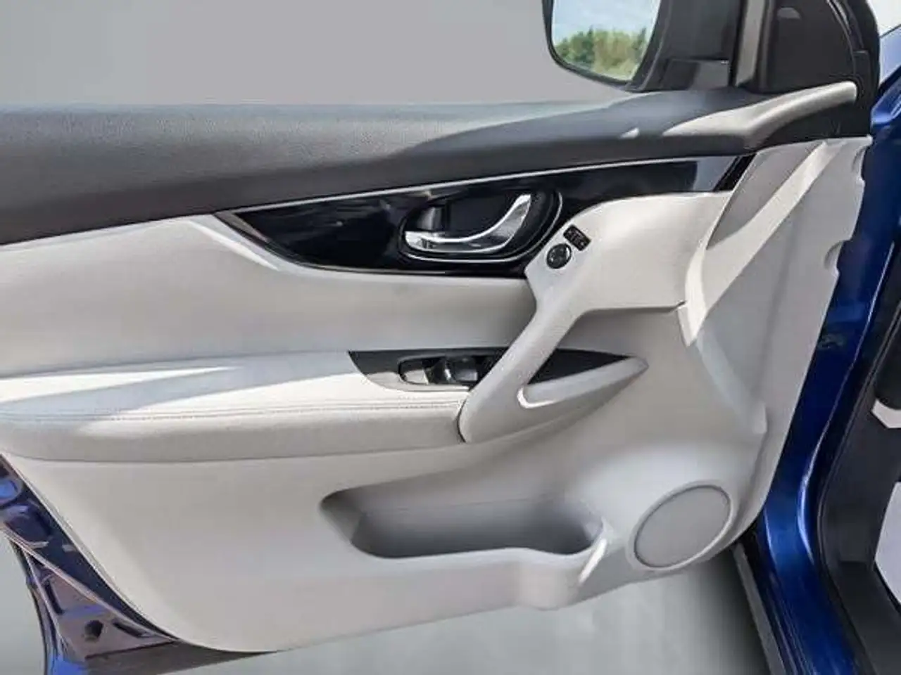 Nissan Qashqai photo Nissan Qashqai
