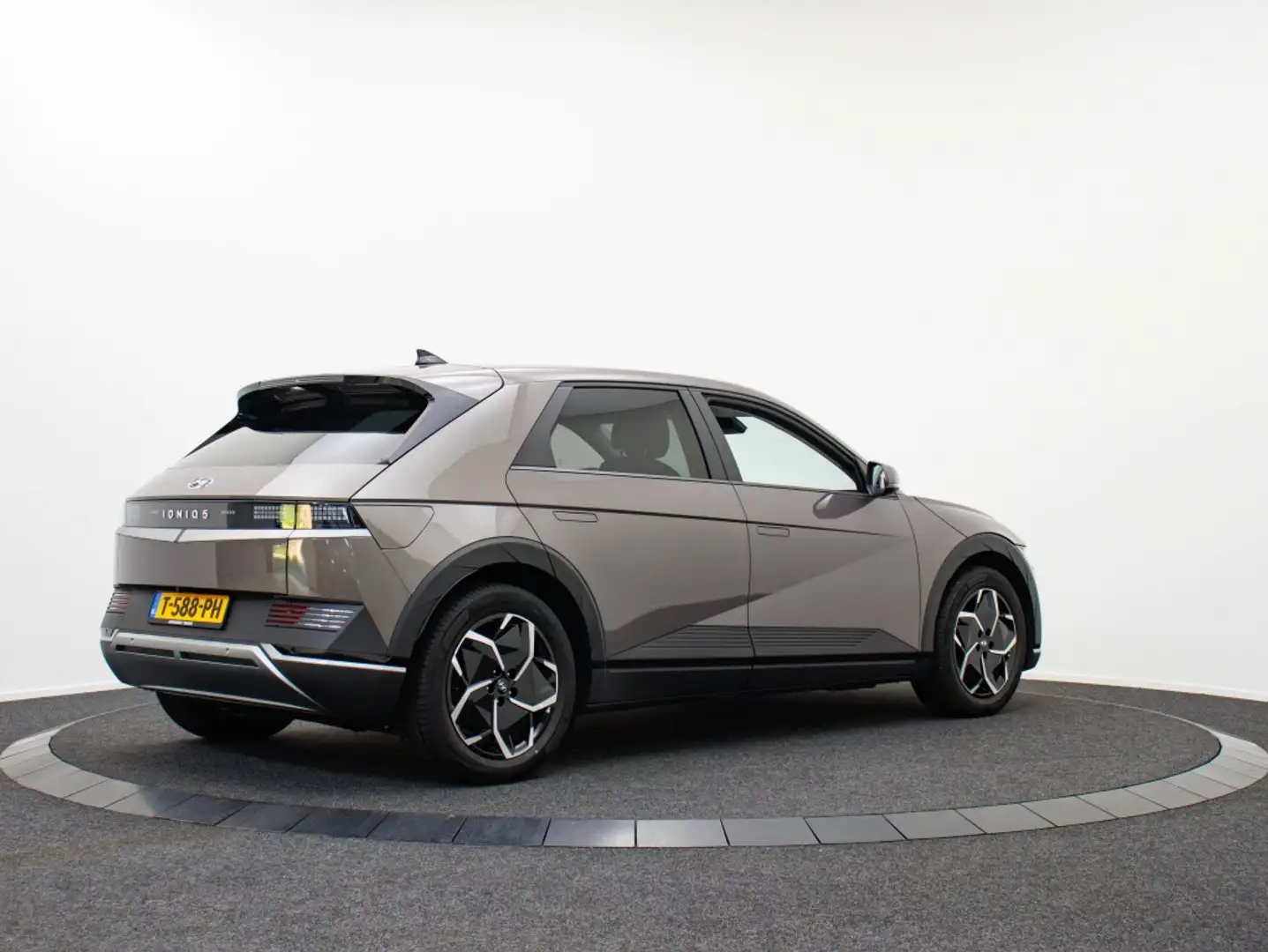 Hyundai IONIQ 5 Connect+ 73kWh | Private lease 629 p.m. Groen - 2
