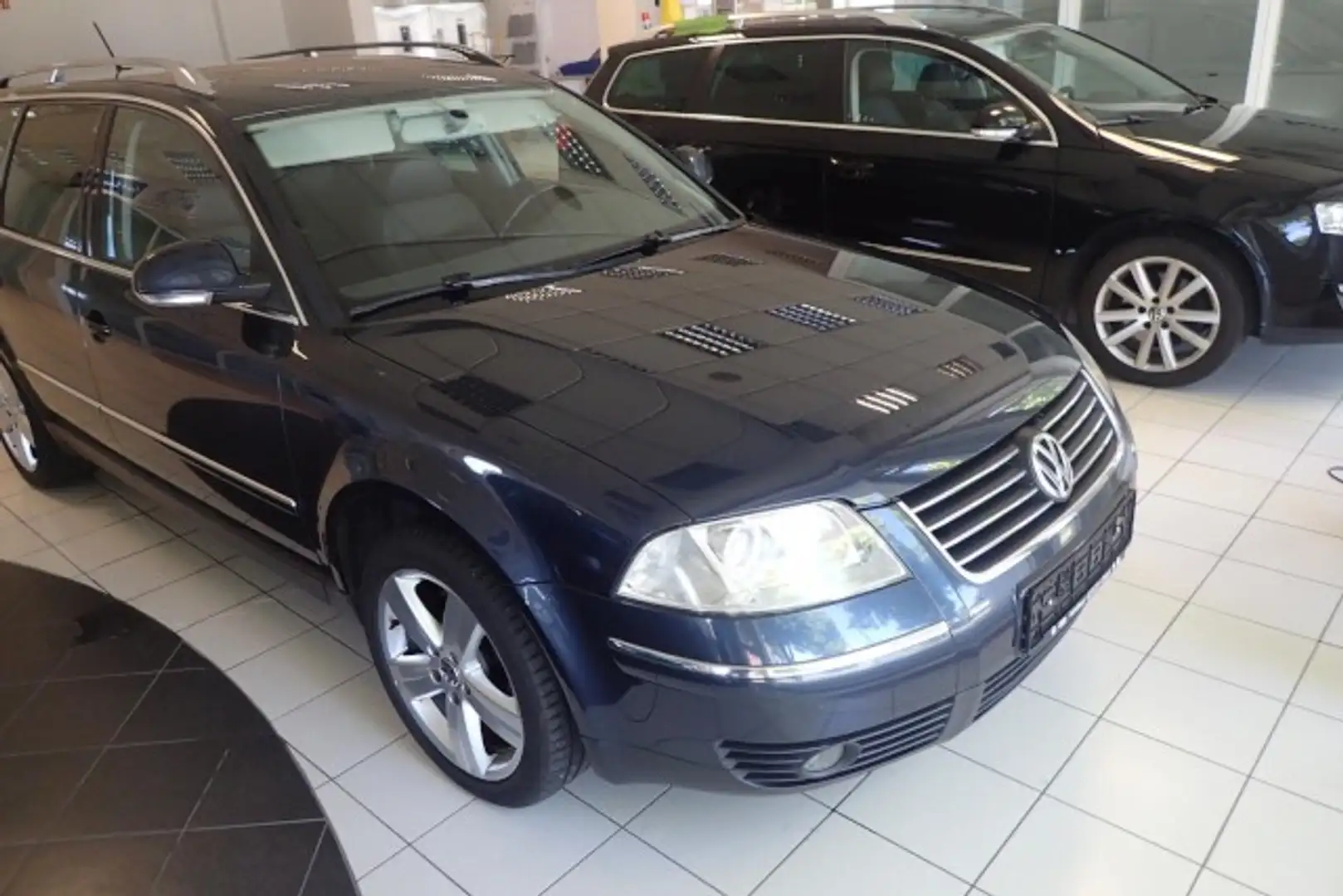 Volkswagen Passat Variant TDI EXCLUSIVE NAVI AHK DSP-SOUND. Klima Navi Blau - 2