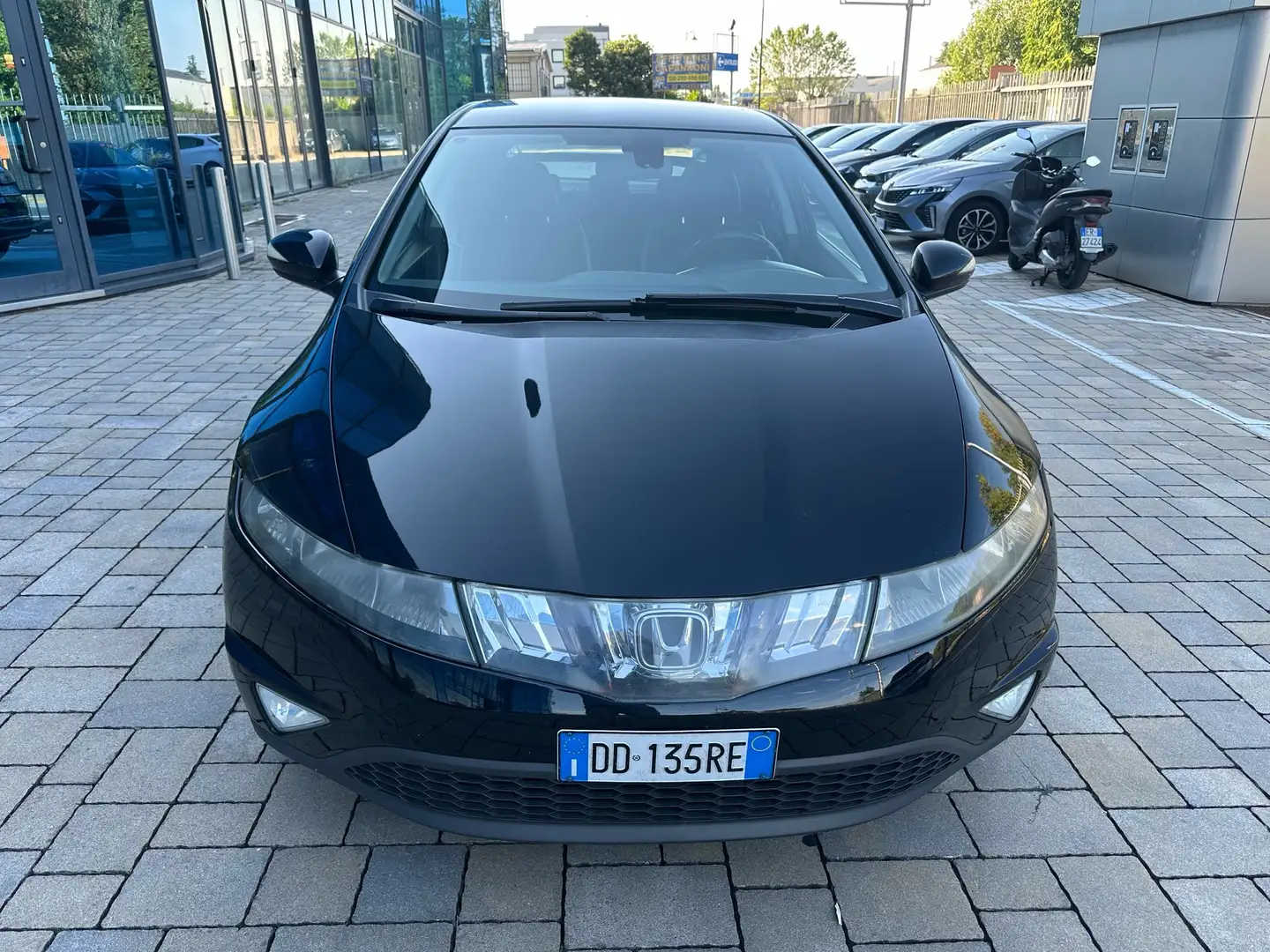 Honda Civic 5p 1.8 i-vtec Executive LE i-pilot Noir - 2