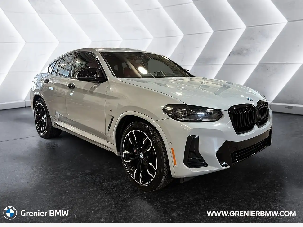 2023 BMW X4