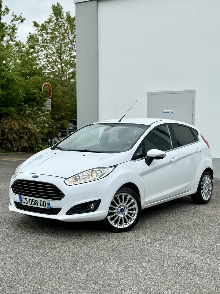 Ford Fiesta 1.6 TDCi 95 FAP Titanium