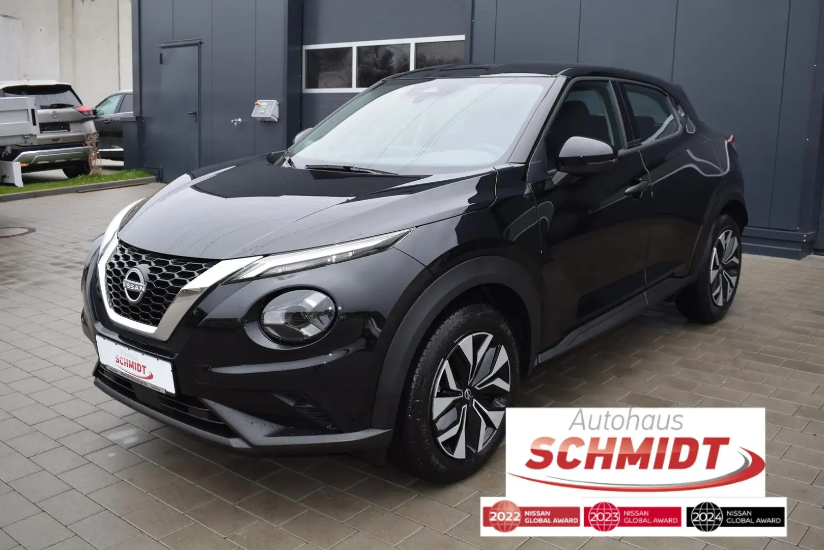 Nissan Juke 1,0 DIG-T Acenta Komfort Schwarz - 1