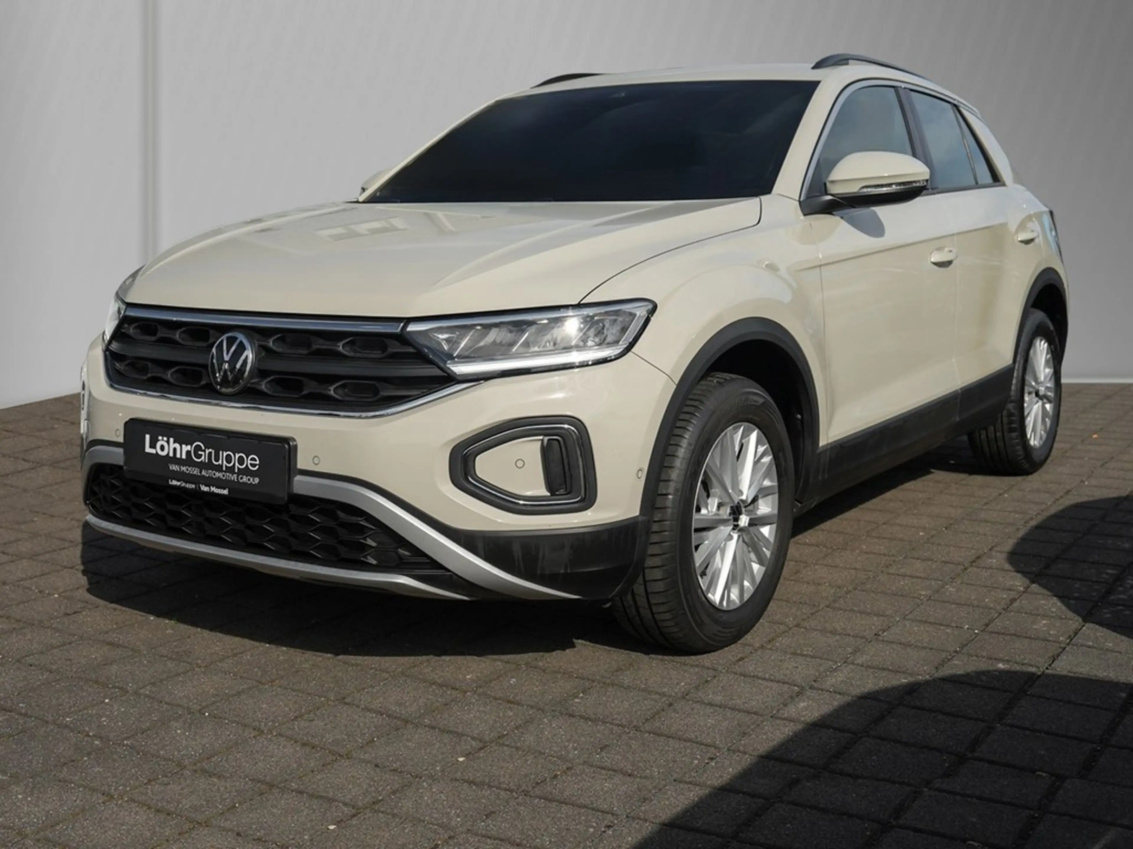 Volkswagen T-Roc 1.0 TSI LIFE /LED/AppConnect/DAB+ — photo 2