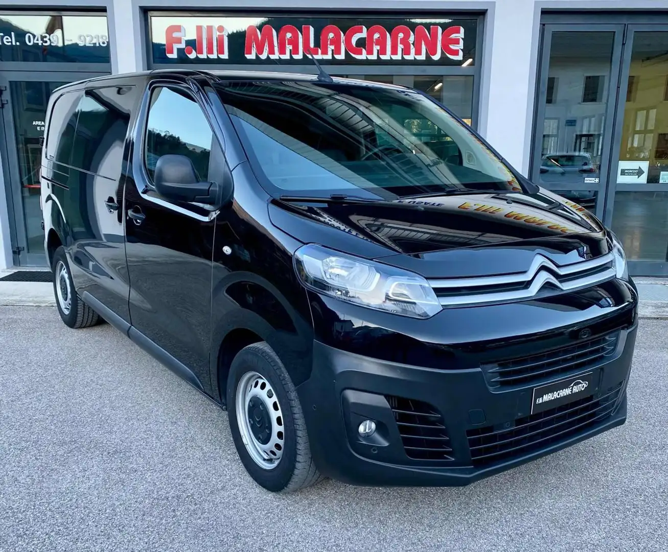 Citroen Jumpy 2.0 BlueHDi 120 S&S Furgone NAVI/TELECAMERA Schwarz - 1