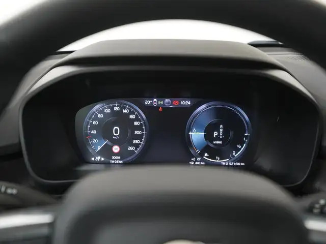 Volvo XC40 view 10