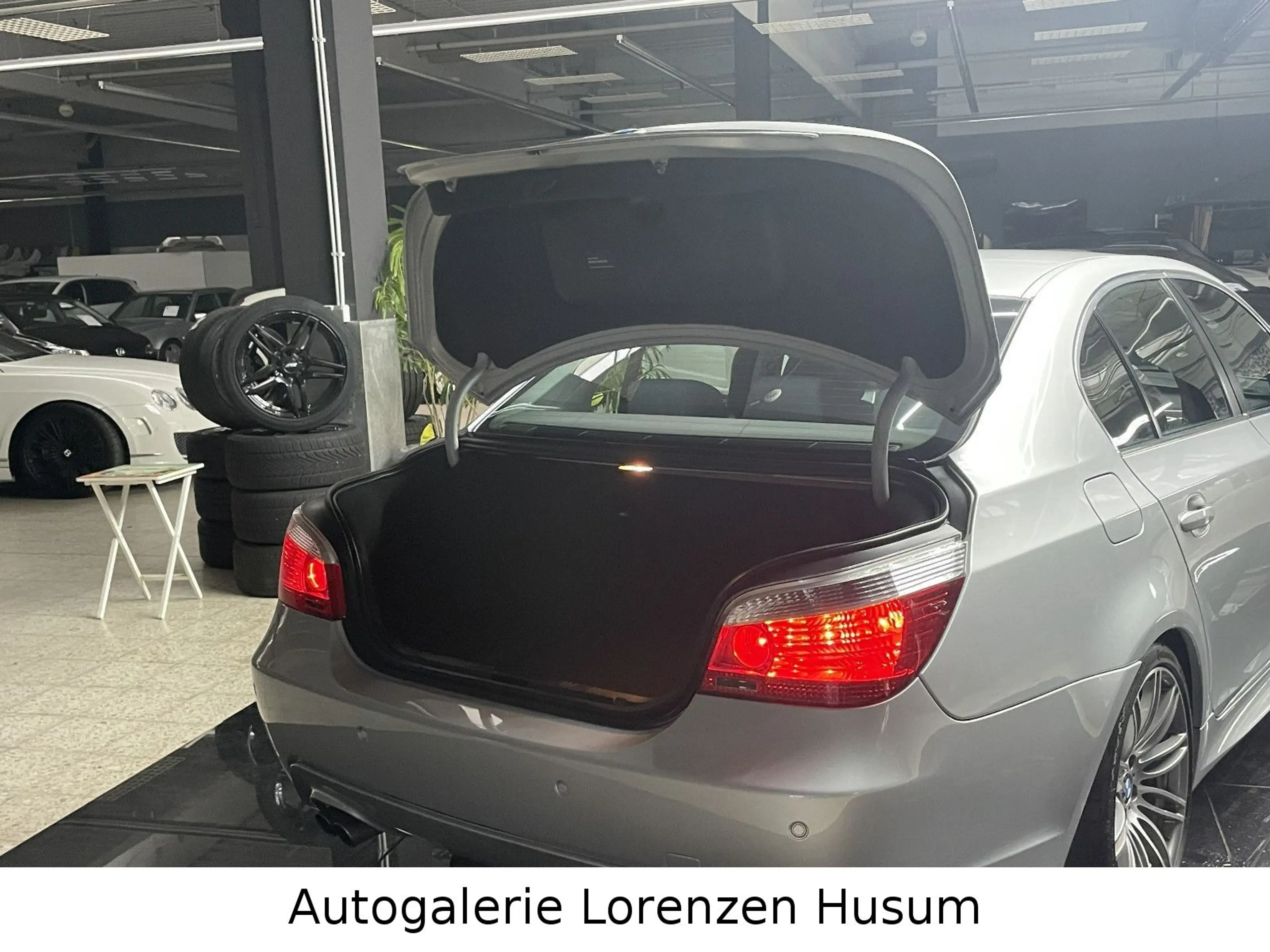 BMW 520 i — photo 10