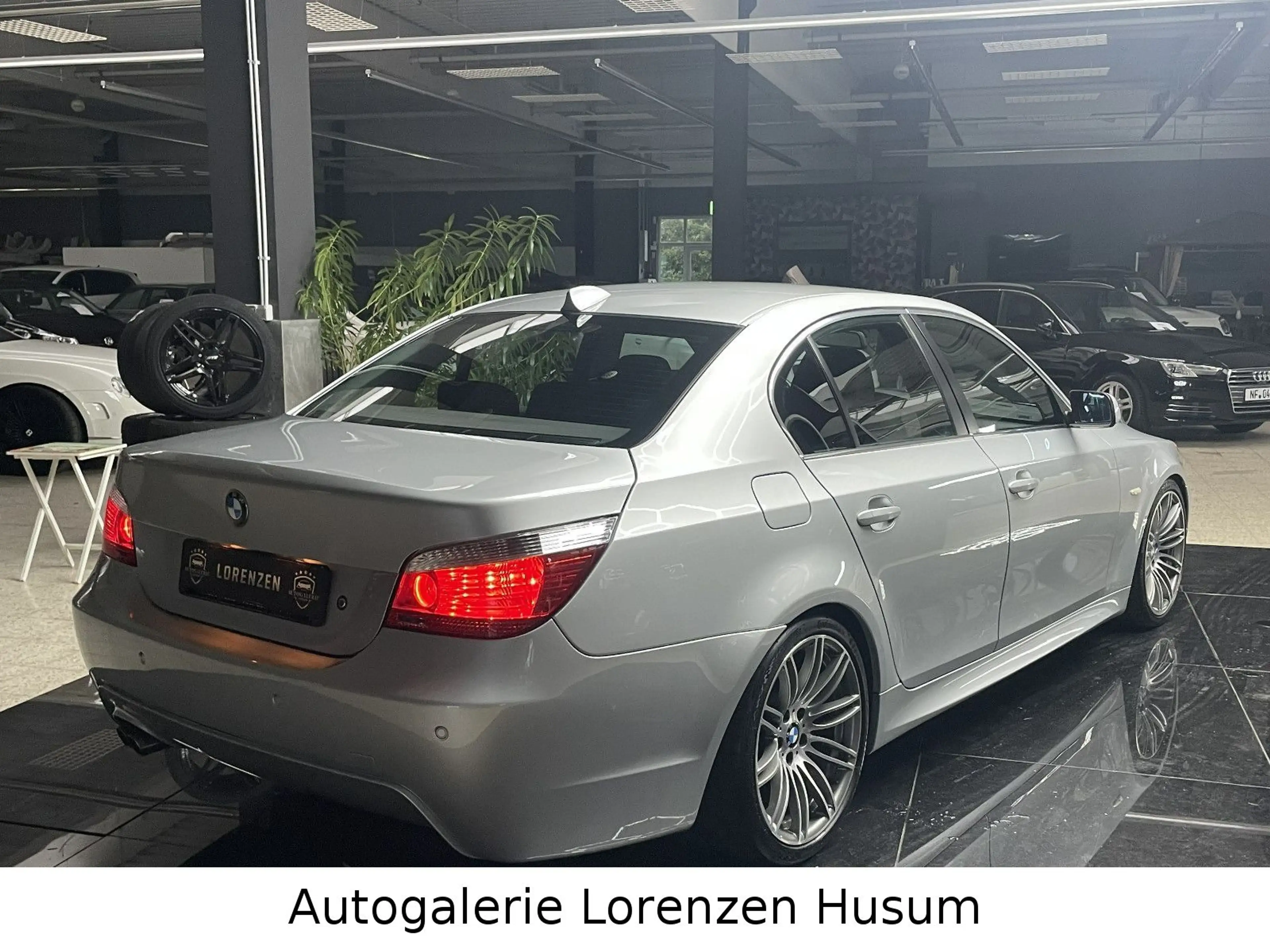 BMW 520 i — photo 7