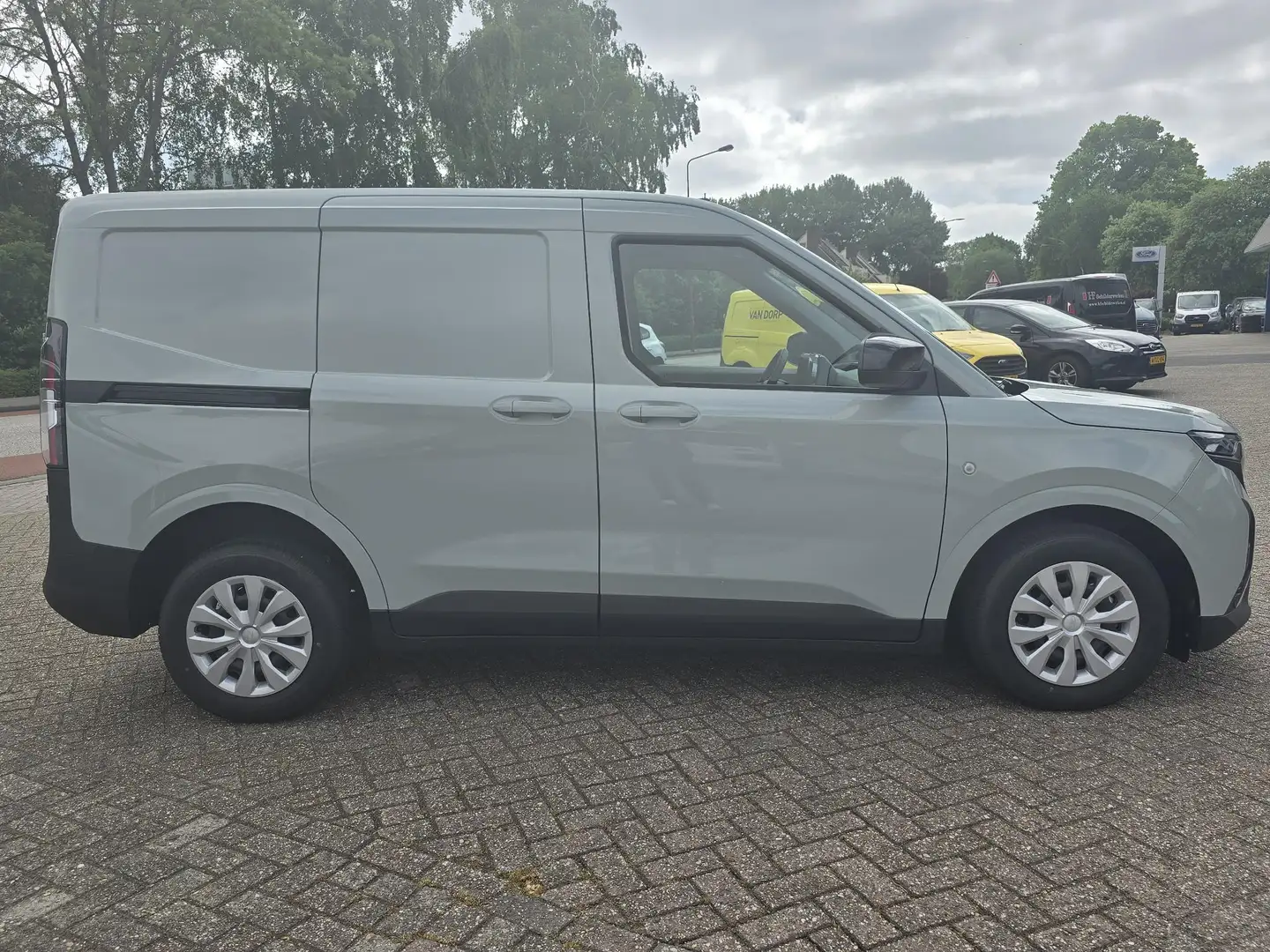 Ford Transit Courier 1.0 EcoBoost Trend | SCI | 125pk Automaat | Winter - 2