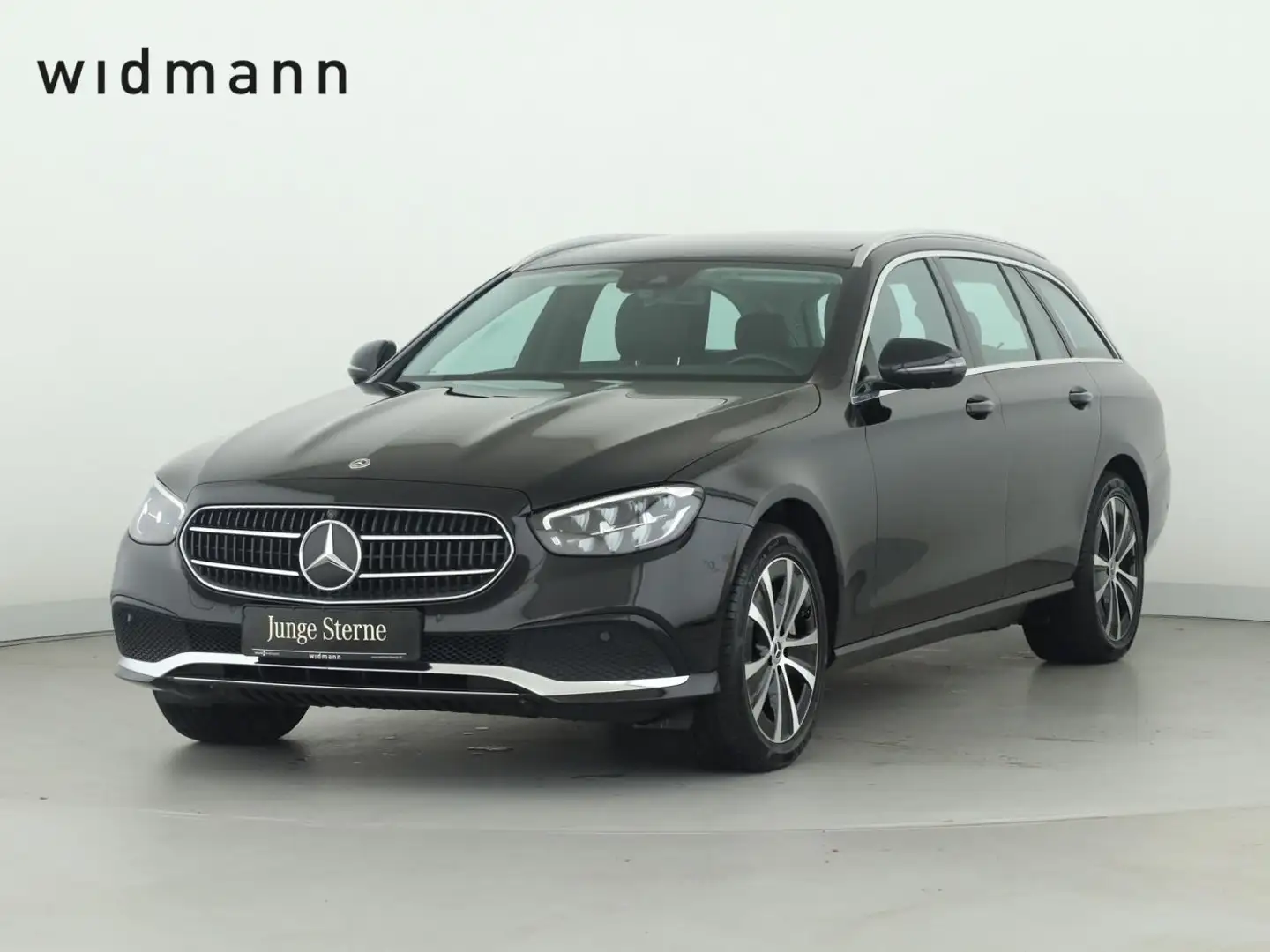 Mercedes-Benz E 300 de 4M T *LED*Panorama*PDC*360°*Memory*DAB* Zwart - 1