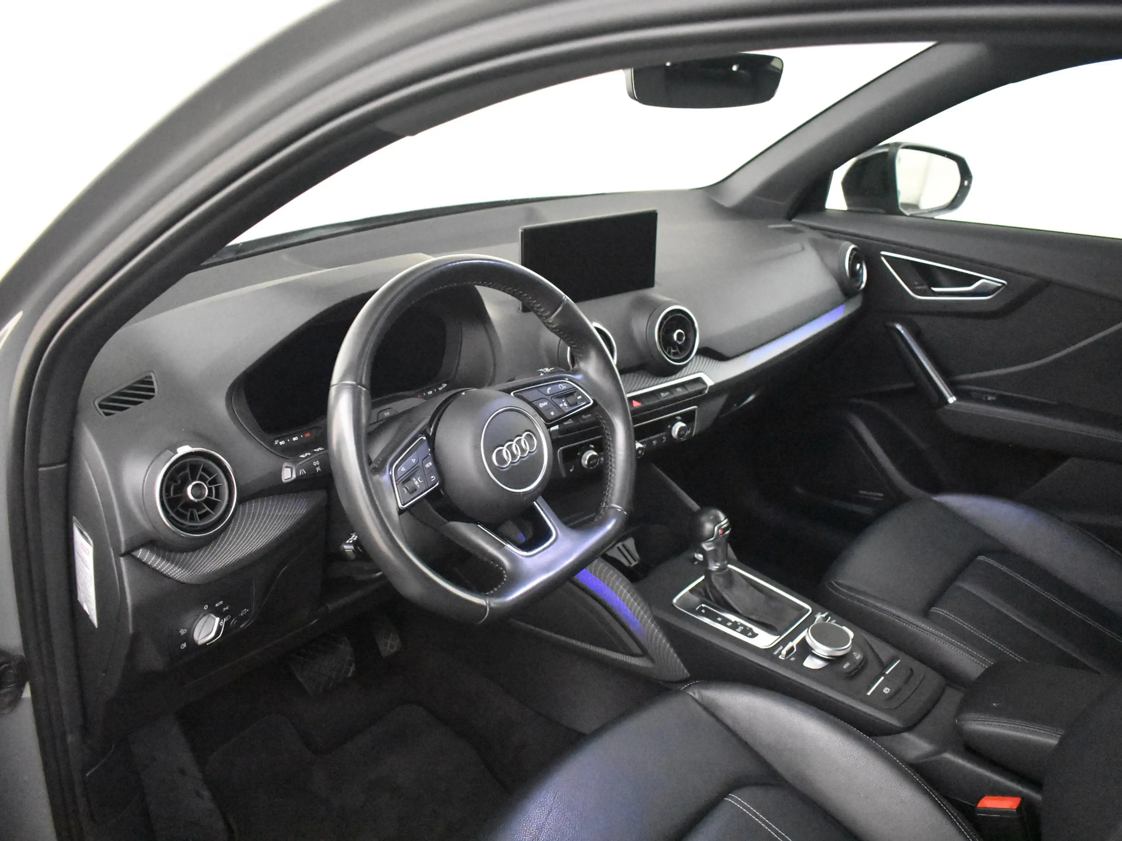 Audi Q2 1.4 TFSI CoD Launch Edition S-Line 150PK AUTO | El — photo 4