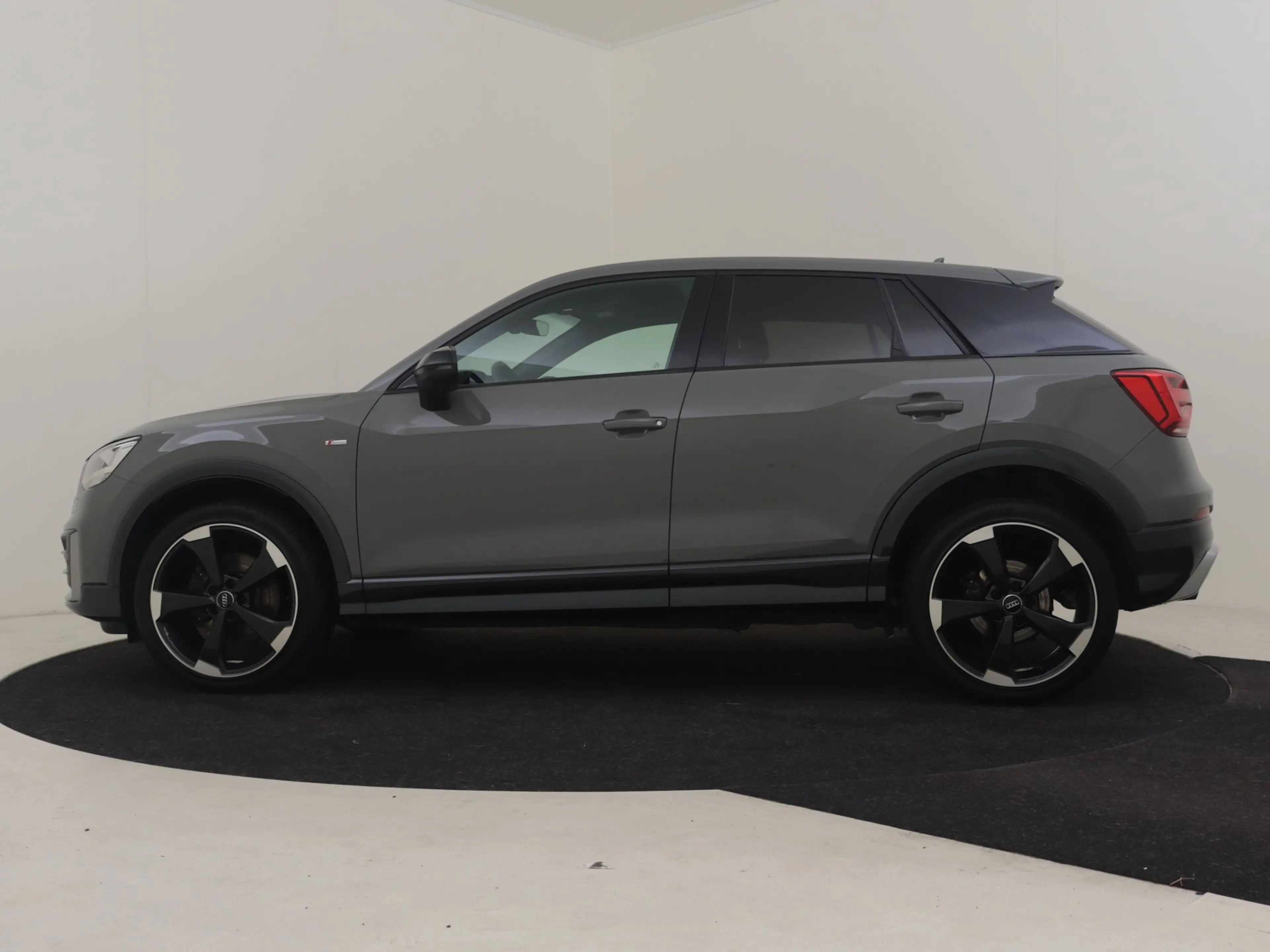 Audi Q2 1.4 TFSI CoD Launch Edition S-Line 150PK AUTO | El — photo 3