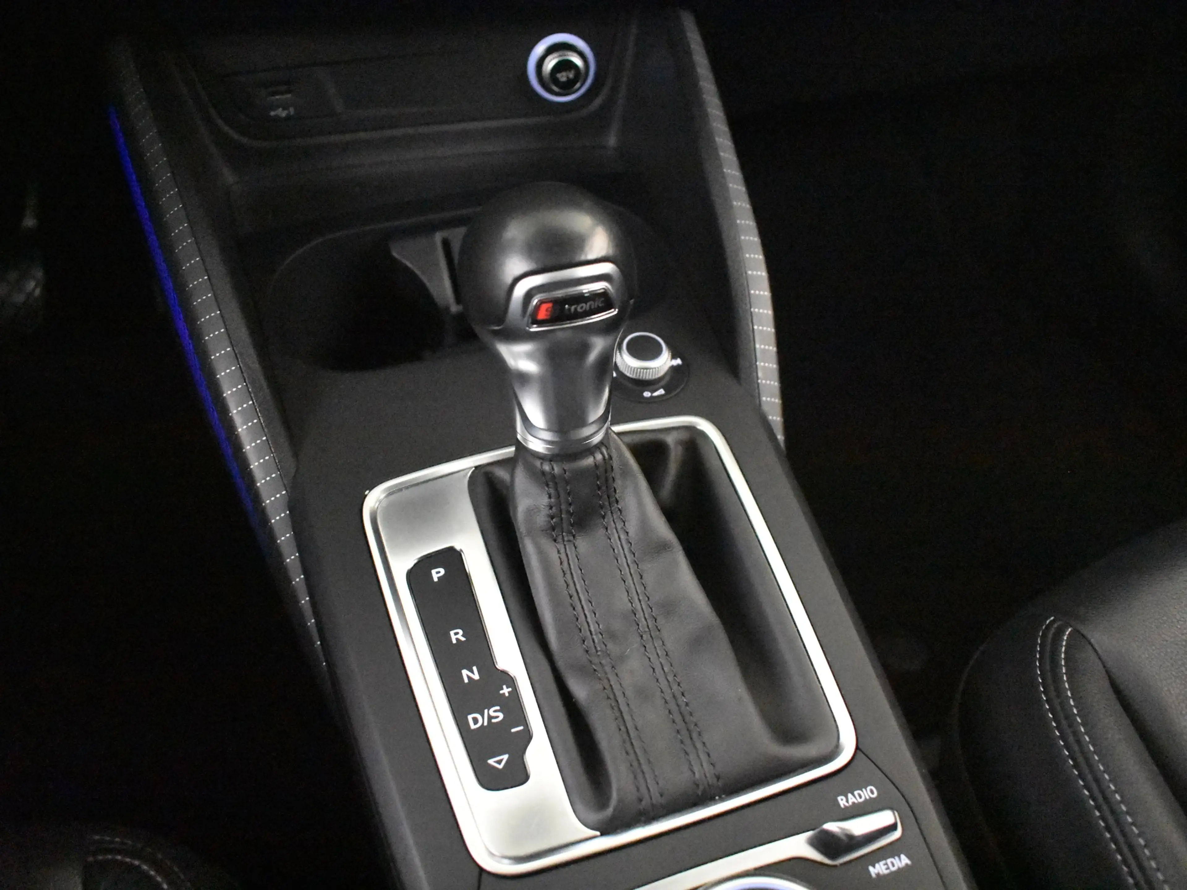 Audi Q2 1.4 TFSI CoD Launch Edition S-Line 150PK AUTO | El — photo 18