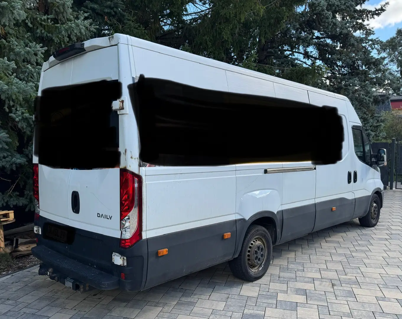 Iveco Daily 35 S 15 / 2.3 D - 2