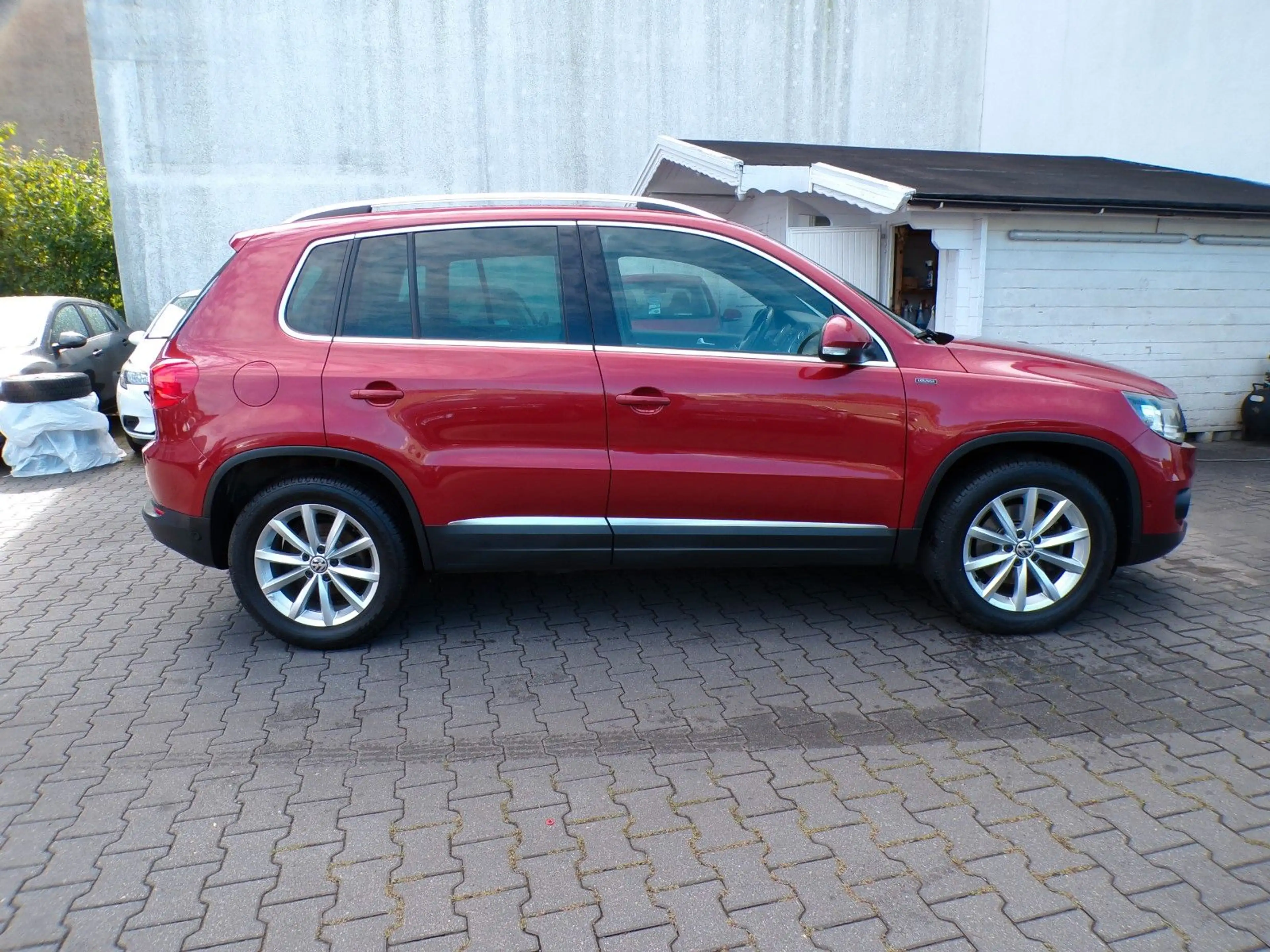 Volkswagen Tiguan 1.4 TSI DSG BMT LOUNGE Sport & Style — photo 4