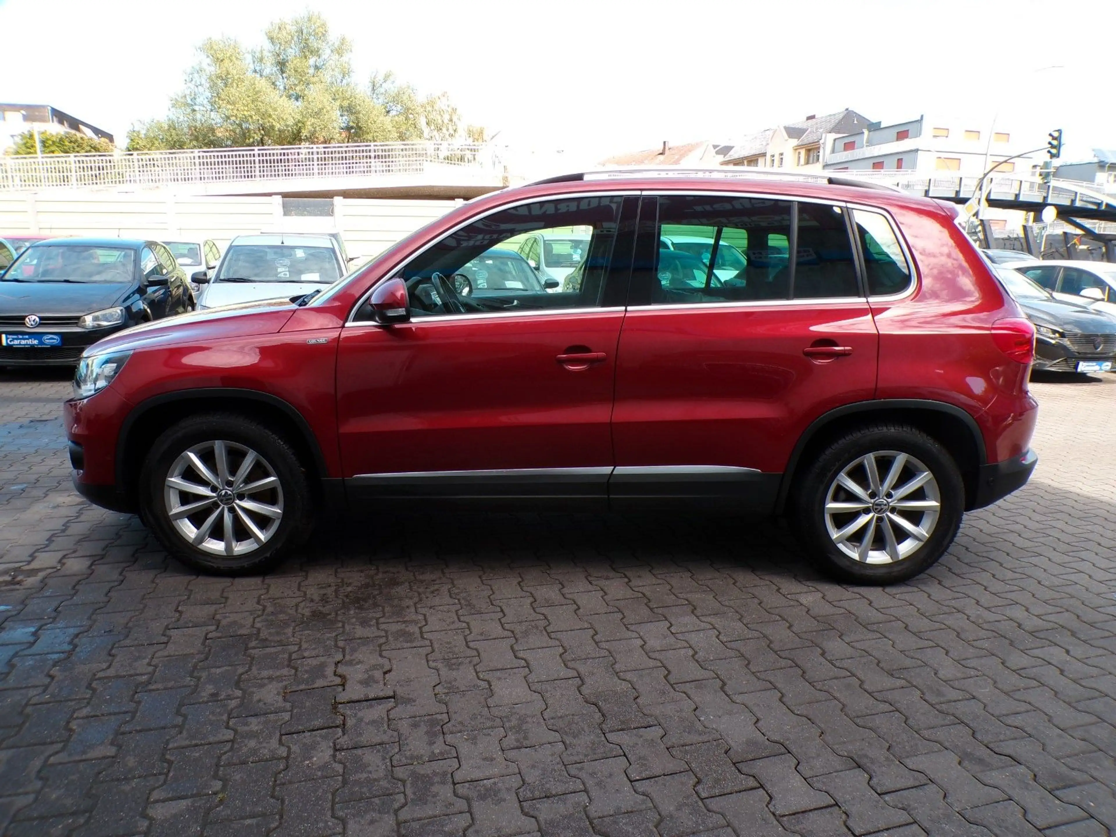 Volkswagen Tiguan 1.4 TSI DSG BMT LOUNGE Sport & Style — photo 7