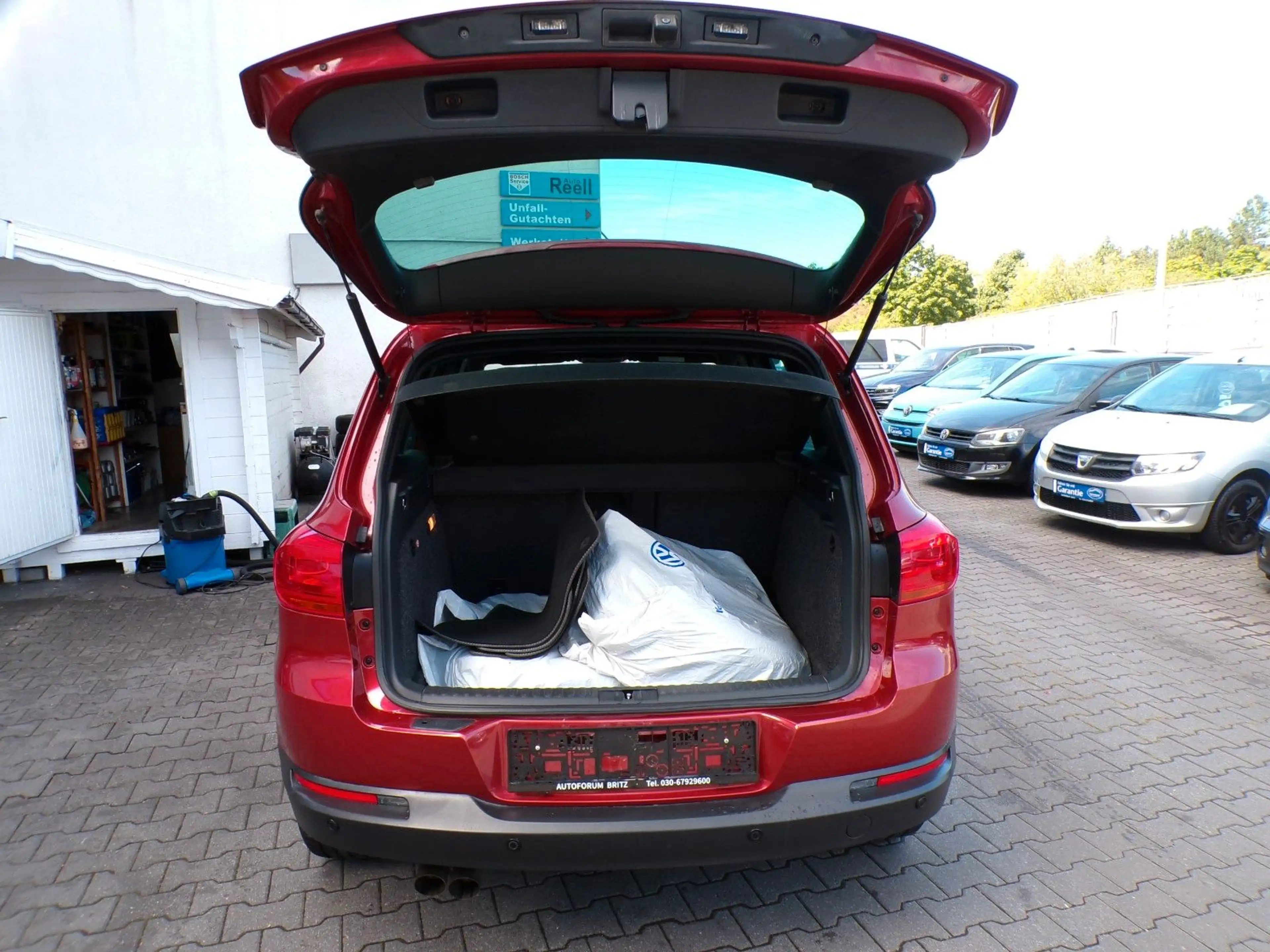 Volkswagen Tiguan 1.4 TSI DSG BMT LOUNGE Sport & Style — photo 9