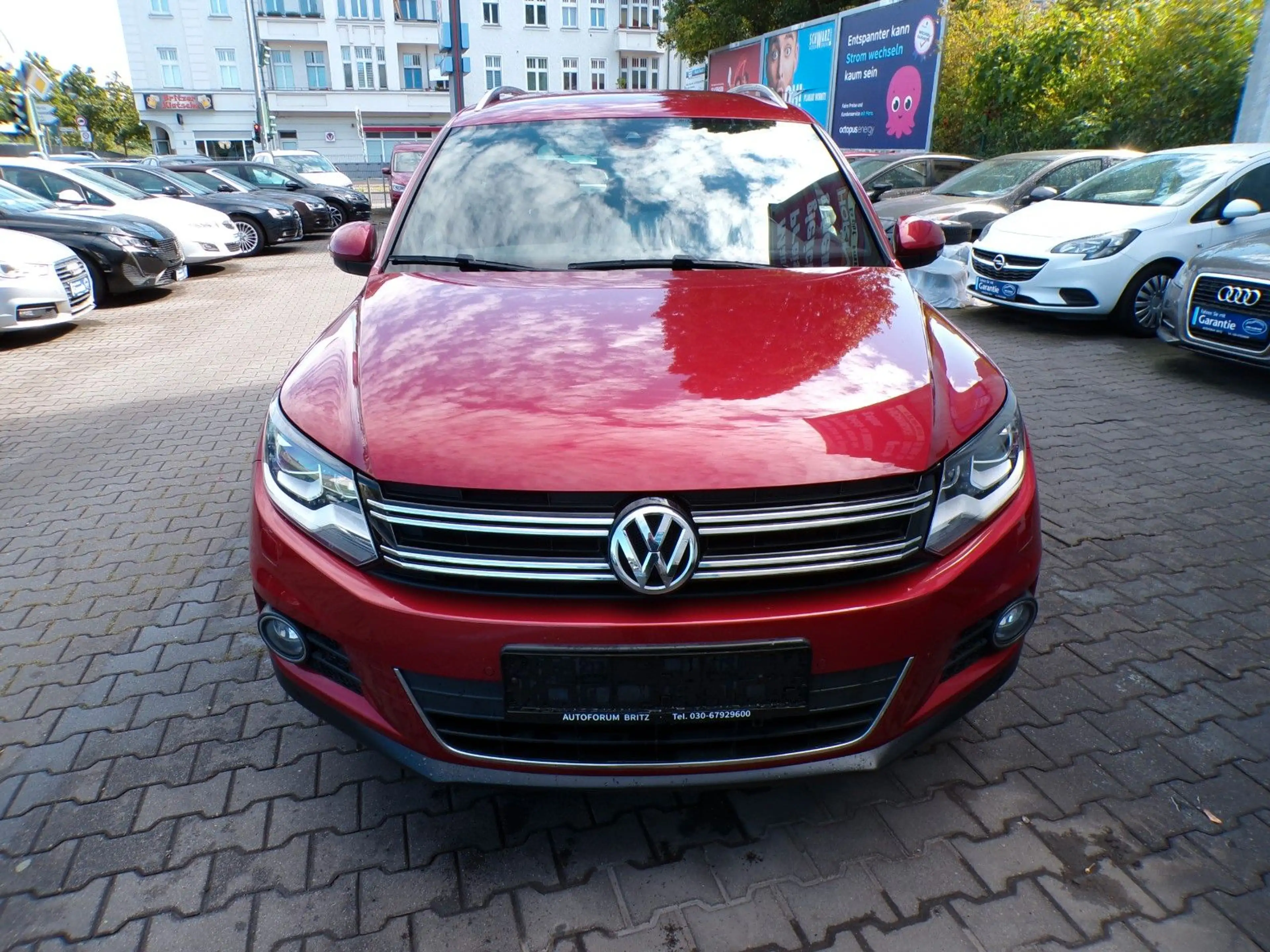 Volkswagen Tiguan 1.4 TSI DSG BMT LOUNGE Sport & Style — photo 2