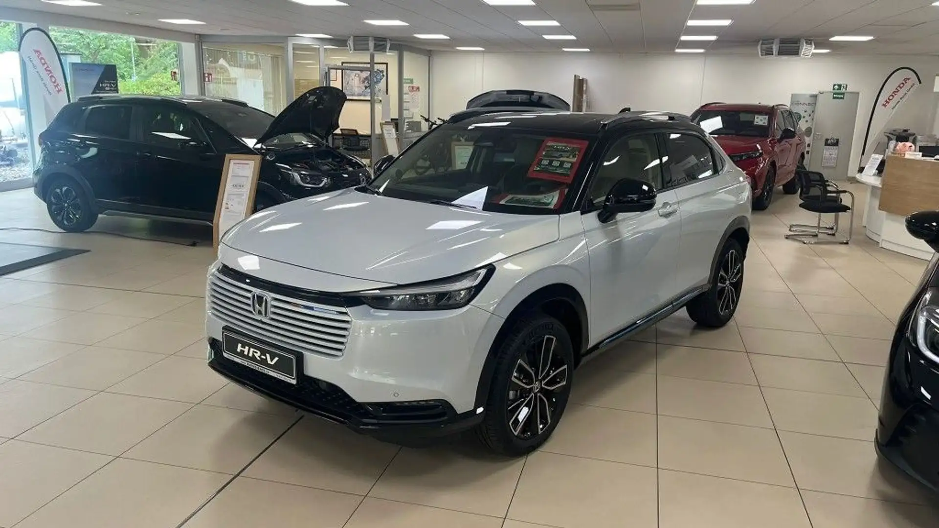 Honda HR-V e:HEV 1.5 i-MMD Hybrid Advance Style (RV/RV) Weiß - 1