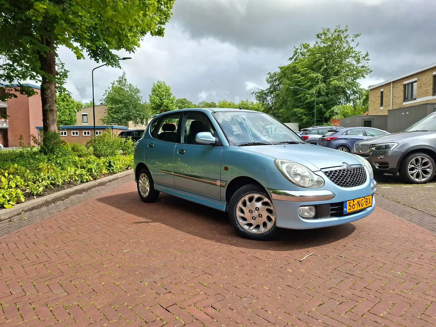 Daihatsu Sirion Sirion 1.3-16V SR plava - 1