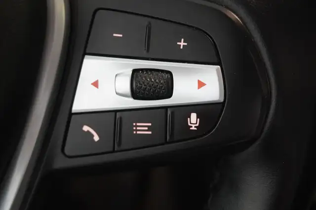 BMW X3 view 11