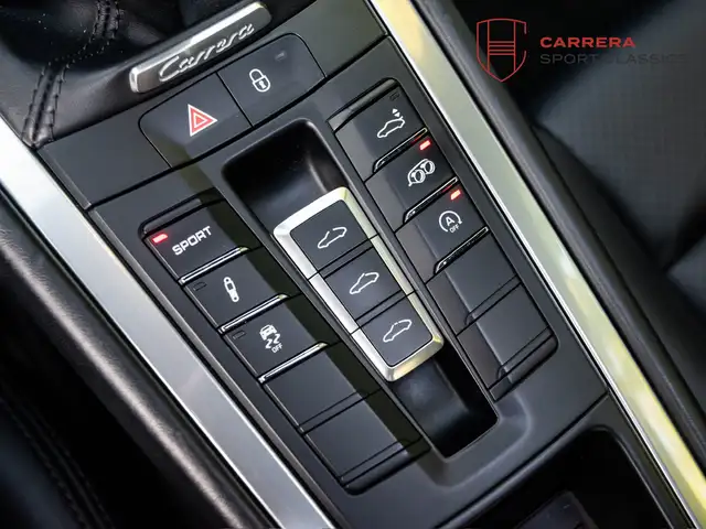 Porsche 991 view 7
